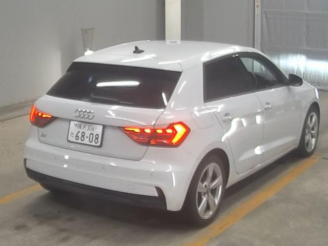 AUDI A1 2021