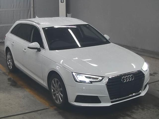 AUDI A4 2016