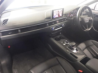 AUDI A4 2016