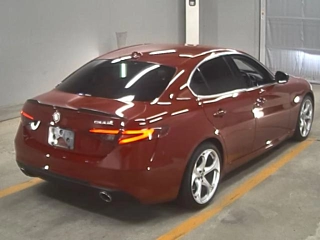 ALFAROMEO GIULIA 2018