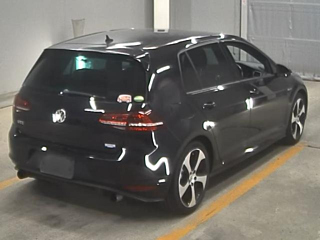 VOLKSWAGEN GOLF 2015
