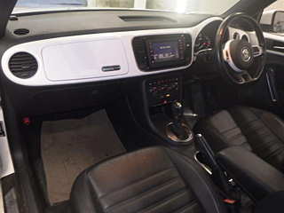 VOLKSWAGEN THE BEETLE 2012