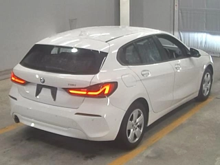 BMW 1 SERIES 2021