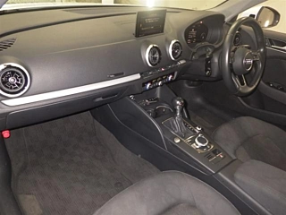 AUDI A3 2019