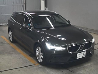 VOLVO V60 2021