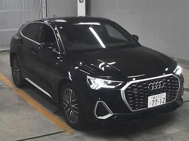 AUDI Q3 2021