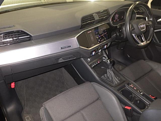 AUDI Q3 2021