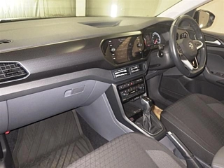 VOLKSWAGEN T-CROSS 2020