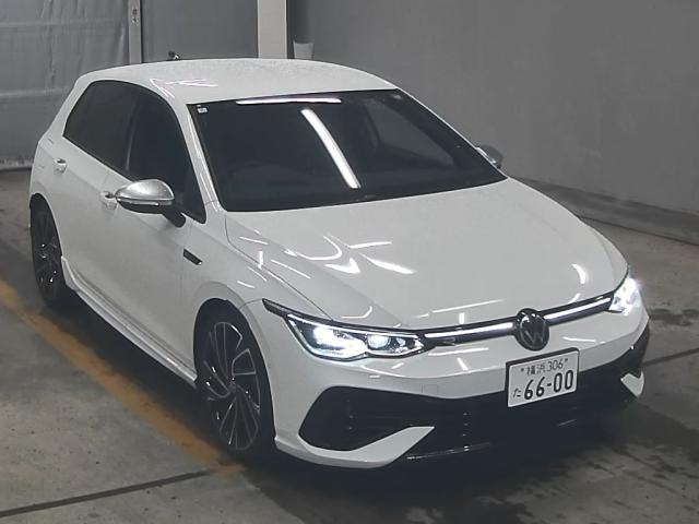 VOLKSWAGEN GOLF 2024