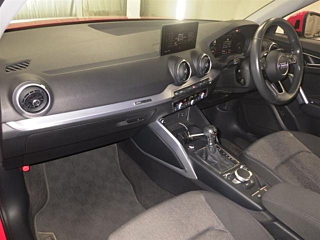 AUDI Q2 2018