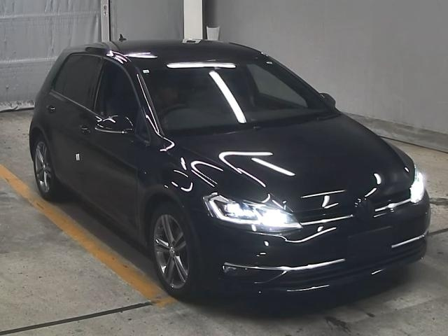 VOLKSWAGEN GOLF 2020