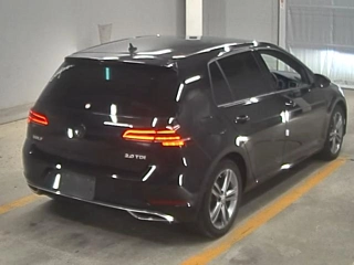 VOLKSWAGEN GOLF 2020