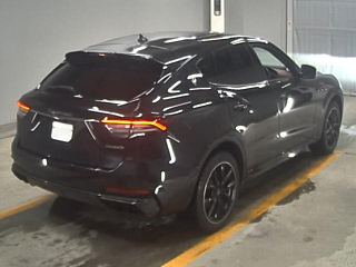 MASERATI LEVANTE 2022