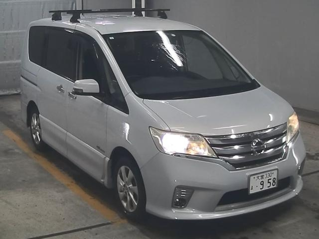 NISSAN SERENA 2013