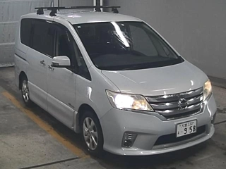 NISSAN SERENA 2013
