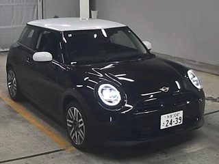 BMW MINI 2024