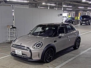 BMW MINI 2021