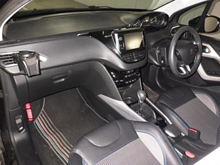 PEUGEOT 2008 2016