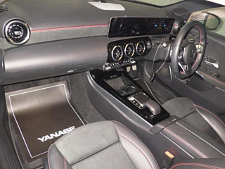 MERCEDES BENZ A CLASS 2020
