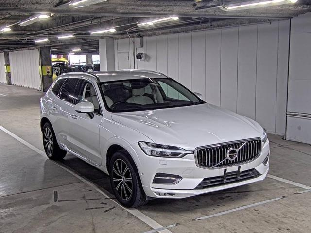 VOLVO XC60 2018