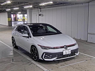 VOLKSWAGEN GOLF 2025