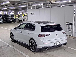 VOLKSWAGEN GOLF 2025