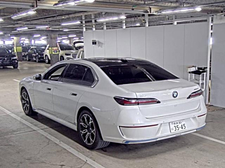 BMW I7 2024