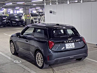 BMW MINI 2024