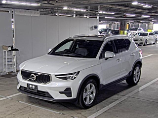 VOLVO XC40 2023