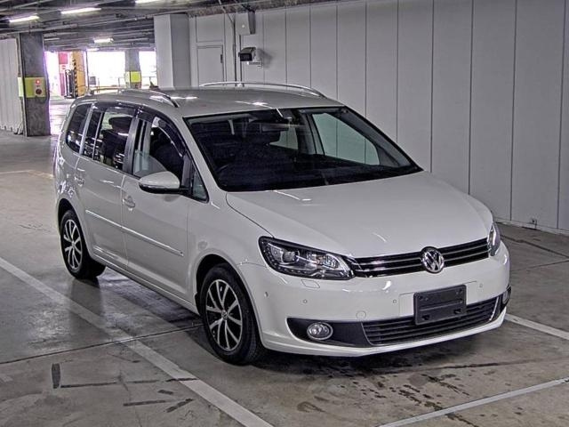 VOLKSWAGEN GOLF TOURAN 2013