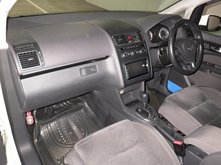 VOLKSWAGEN GOLF TOURAN 2013