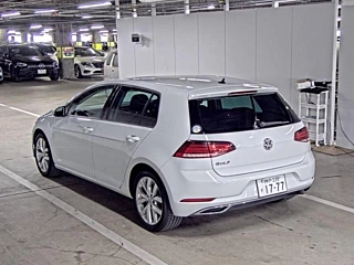 VOLKSWAGEN GOLF 2018