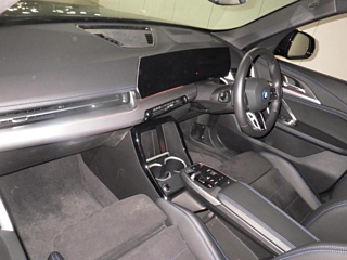 BMW IX1 2024