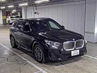 BMW IX1 2024