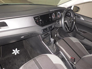 VOLKSWAGEN POLO 2018