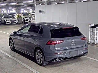 VOLKSWAGEN GOLF 2021