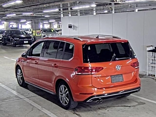 VOLKSWAGEN GOLF TOURAN 2016