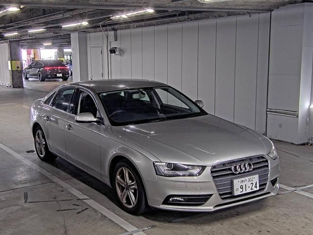 AUDI A4 2012