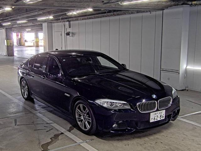 BMW 5 SERIES 2012