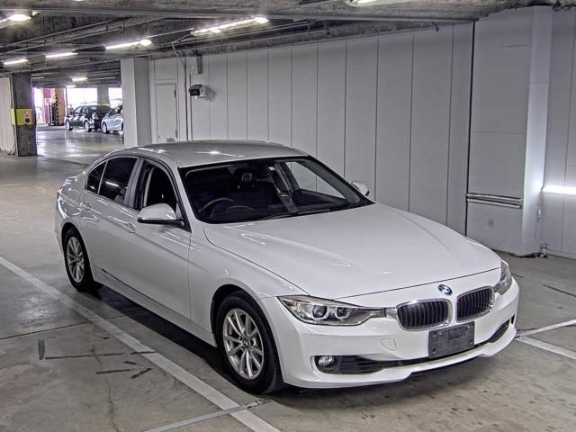 BMW 3 SERIES 2012