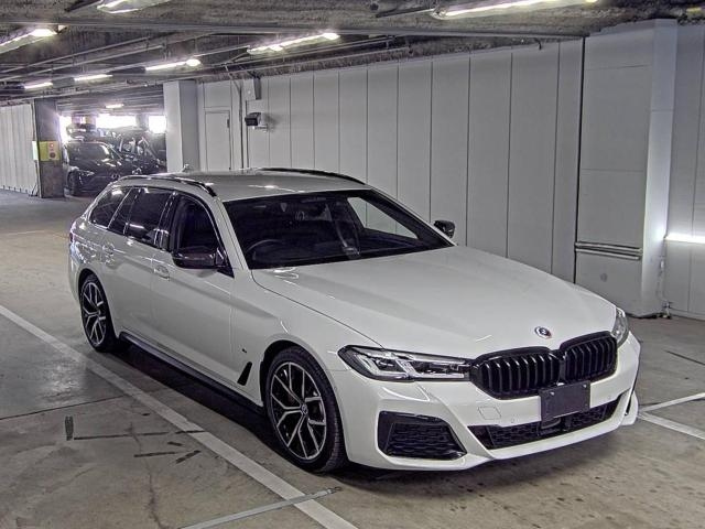 BMW 5 SERIES 2022