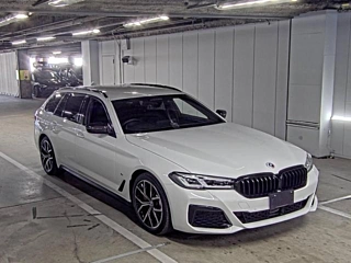 BMW 5 SERIES 2022