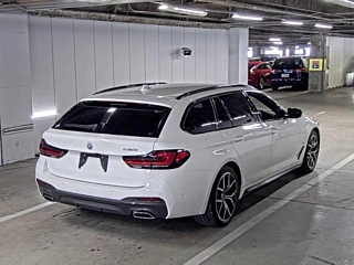 BMW 5 SERIES 2022