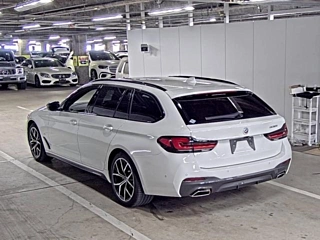 BMW 5 SERIES 2022