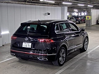 VOLKSWAGEN TIGUAN 2022