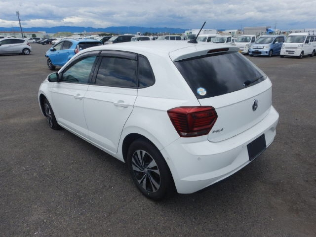 VOLKSWAGEN POLO 2019