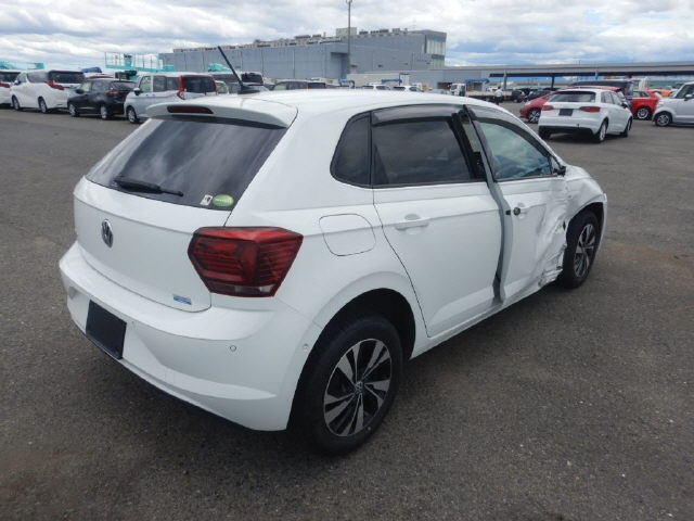 VOLKSWAGEN POLO 2019