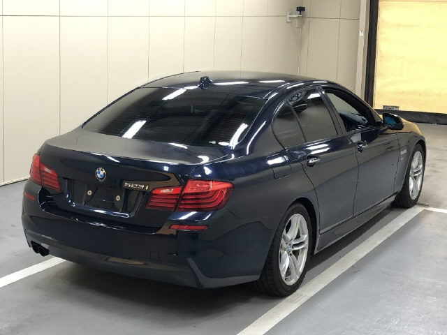 BMW 5 SERIES 2016