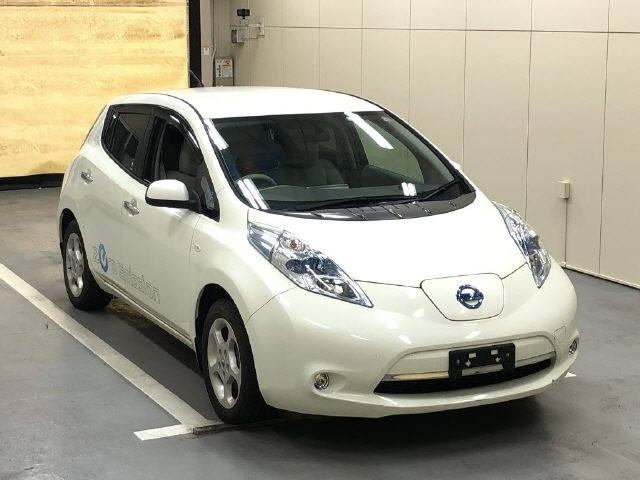 NISSAN LEAF 2012