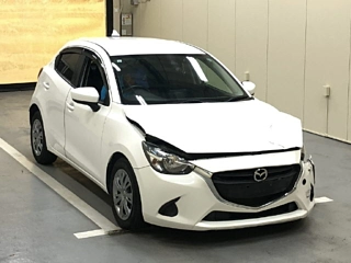 MAZDA DEMIO 2019